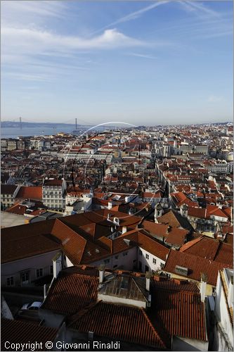 PORTUGAL - LISBON - LISBOA - PORTOGALLO - LISBONA - veduta della citt dal Castelo de Sao Jorge