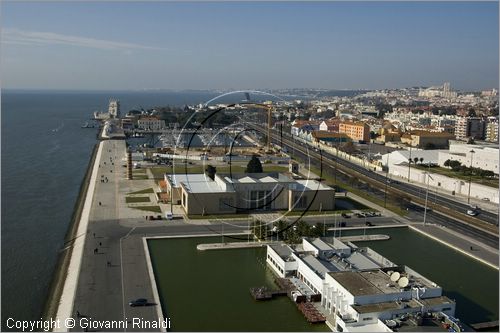 PORTUGAL - LISBON - LISBOA - PORTOGALLO - LISBONA - Belem - Doca de Bom Sucesso e Torre de Belem