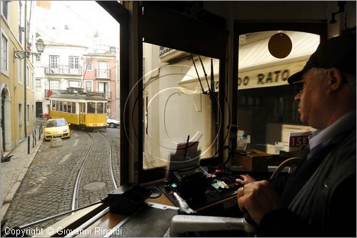 PORTUGAL - LISBON - LISBOA - PORTOGALLO - LISBONA - Alfama - tipico tram