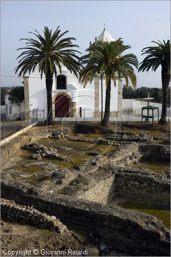 PORTUGAL - PORTOGALLO - ALCACER DO SAL - sulla riva nord del Sado - zona archeologica