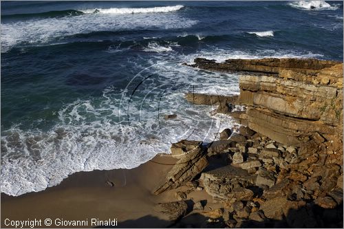 PORTUGAL - PORTOGALLO - CASCAIS - spiaggia ad ovest della citt