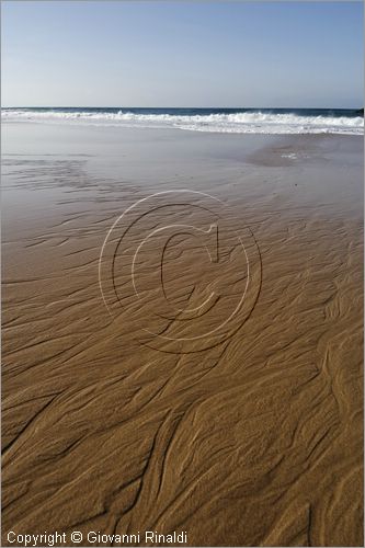 PORTUGAL - PORTOGALLO - PRAIA DA ADRAGA - spiaggia sulla costa occidentale a nord di Cabo da Roca