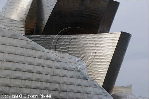 SPAIN - Cantabria - Pais Vasco (Paesi Baschi) - Bilbao - Museo Guggenheim dell'architetto Frank O. Gehry (1998)