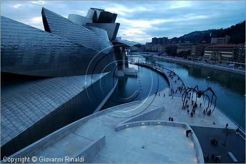 SPAIN - Cantabria - Pais Vasco (Paesi Baschi) - Bilbao - Museo Guggenheim dell'architetto Frank O. Gehry (1998)