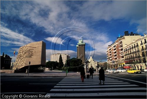 SPAIN - SPAGNA - MADRID - Plaza de Colon