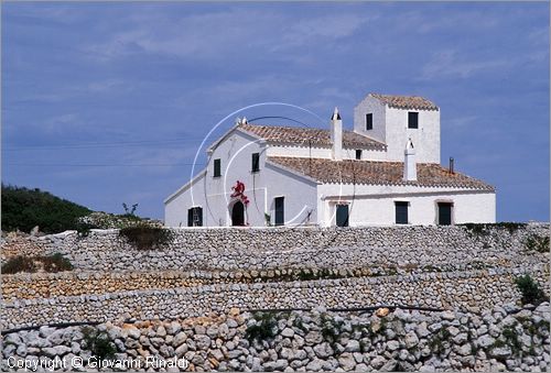 SPAIN - BALEARES MENORCA (Balearic - Minorca island) - tipico casale di campagna