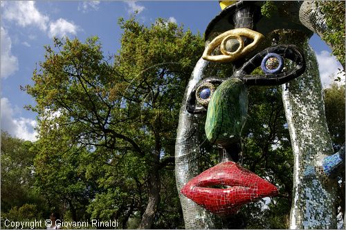 ITALY - Capalbio (GR) - localit Garavicchio - Il Giardino dei Tarocchi - opera originale e fantastica ideata dall'artista francese Niki de Saint Phalle. L'opera rappresenta i 22 Arcani Maggiori dei Tarocchi realizzati con fantastiche sculture di cemento armato e poliestere, ricoperte con mosaico di ceramica , vetri e specchi