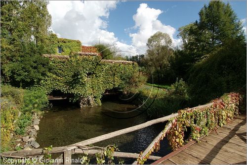 ITALY - MARTA (VT) - Giardino della Cannara - ricavato dai coniugi Mirella e Massimo Faggiani intorno alla loro casa, un'antica peschiera sul fiume Marta forse di origine etrusca.