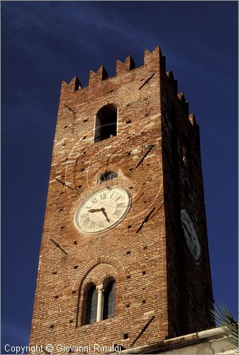 ITALY - LIGURIA - NOLI (SV) - la torre del comune