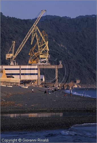 ITALY - LIGURIA - RIVA TRIGOSO (GE) - cantieri navali