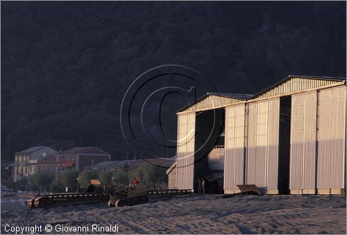 ITALY - LIGURIA - RIVA TRIGOSO (GE) - cantieri navali