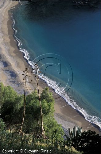 ITALY - LIGURIA - FIASCHERINO (SP) - spiaggia di Punta Mezzana