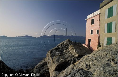 ITALY - LIGURIA - TELLARO (SP) - veduta panoramica sul Golfo dei Poeti