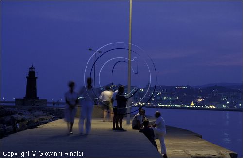 ITALY - LIGURIA - IMPERIA (ONEGLIA) - veduta del porto