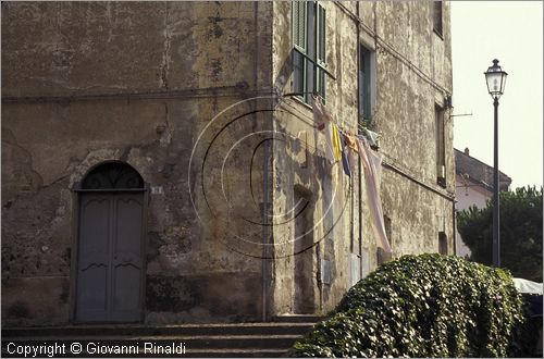 ITALY - LIGURIA - IMPERIA (PORTO MAURIZIO) - scorcio nel Parrasio