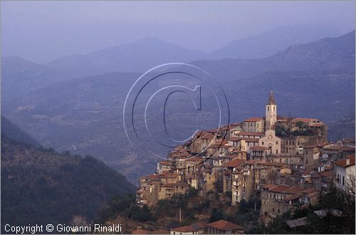 ITALY - LIGURIA - APRICALE (IM) - veduta del borgo