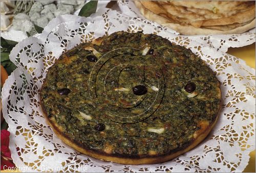 ITALY - LIGURIA - DOLCEACQUA (IM) - pizza al pesto