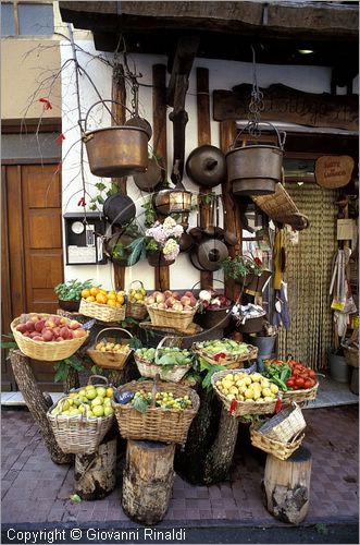 ITALY - LIGURIA - MOLINI DI TRIORA (IM) - prodotti tipici della Valle Argentina