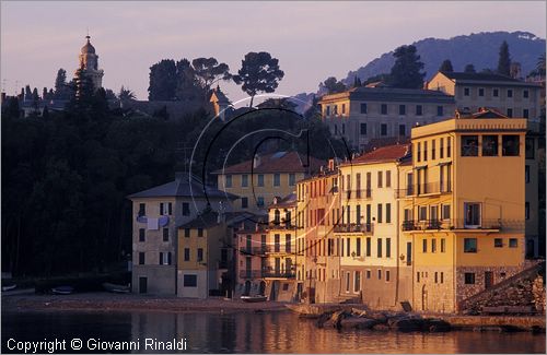 ITALY - LIGURIA - SAN MICHELE DI PAGANA (GE) - veduta all'alba