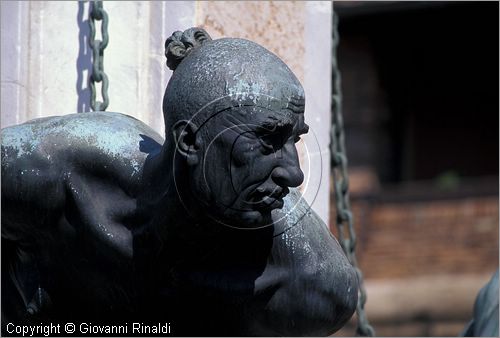 ITALY - TUSCANY - TOSCANA - LIVORNO - monumento a Ferdinando I (1607) chiamato dei Quattro Mori - particolare