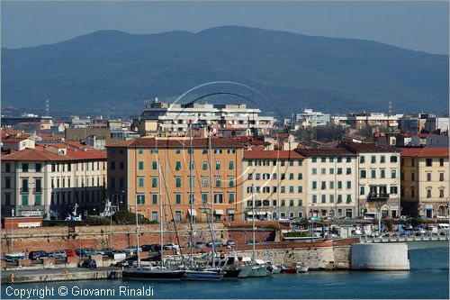 ITALY - TUSCANY - TOSCANA - LIVORNO - veduta del porto