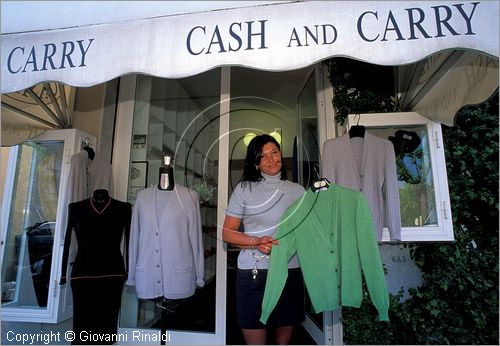 ITALY - TUSCANY - TOSCANA - Forte dei Marmi (LU) - negozio Cashmere Cashmere