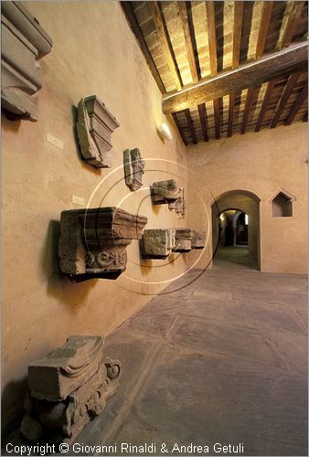 ITALY - ANGHIARI (AR) - Museo Statale di Palazzo Taglieschi - Sala III - Frammenti locali di varie epoche