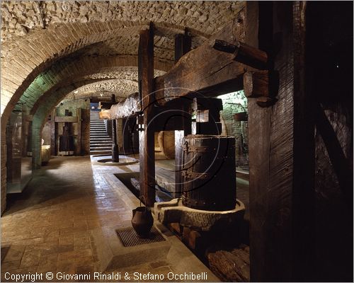 ITALY - TORGIANO (PG) - Museo del Vino - sala che documenta la vinificazione - gi cantina Baglioni