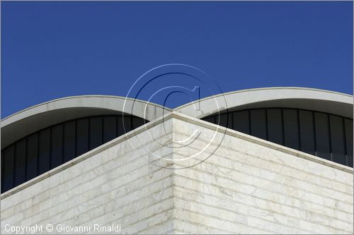 ITALY - ROMA - EUR - Palazzo dei Congressi (Adalberto Libera 1938-54) - lato sud-ovest - particolare