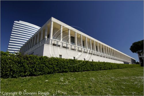 ITALY - ROMA - EUR - Palazzo delle Forze Armate, Autarchia e Corporativismo sede dell'Archivio Centrale di Stato (Mario De Renzi, Gino Pollini e Luigi Figini, 1938-42)