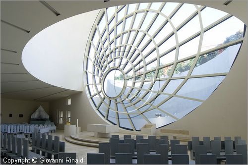 ITALY - ROME - ROMA - Quartiere della Magliana - Chiesa del Santo Volto di Ges (Piero Sartogo e Nathalie Grenon - 2006) - veduta interna