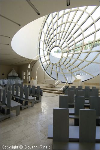 ITALY - ROME - ROMA - Quartiere della Magliana - Chiesa del Santo Volto di Ges (Piero Sartogo e Nathalie Grenon - 2006) - veduta interna