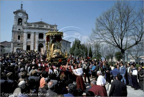 ITALY - ALATRI (FR)
Festa di San Sisto I Papa Martire (mercoled dopo Pasqua)
Solenne Processione