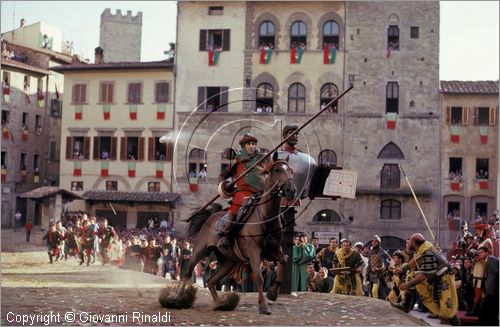 ITALY - AREZZO - Giostra del Saracino (ultima domenica di agosto e prima di settembre)
la corsa