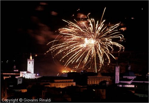 ITALY - ASCOLI PICENO
La Quintana (prima domenica di agosto)
fuochi artificiali