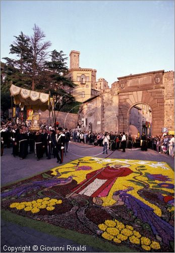 ITALY - BOLSENA (VT)
Infiorata e Processione del Corpus Domini