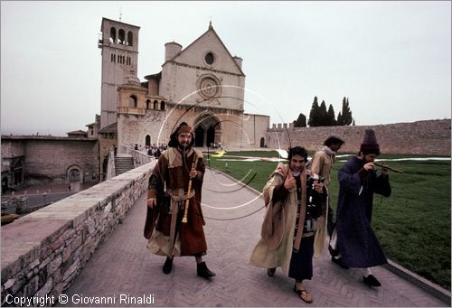 ITALY - ASSISI (PG)
Calendimaggio (primi di maggio)
La citt rivive l'epoca medievale per celebrare il ritorno della primavera