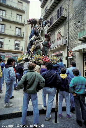 ITALY - CALTANISSETTA
Settimana Santa
i Misteri della Passione di Cristo rappresentati in splendide statue in cartapesta del '700