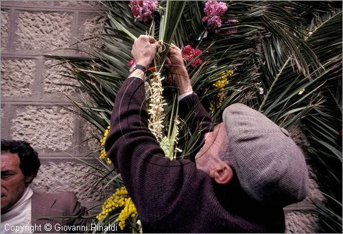 ITALY - GANGI (PA)
Festa delle Palme (domenica delle palme)
preparazione