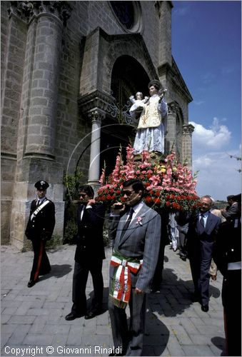 ITALY - PALAZZO SAN GERVASIO (PZ)
Festa di Sant'Antonio da Padova (13 giugno)
processione