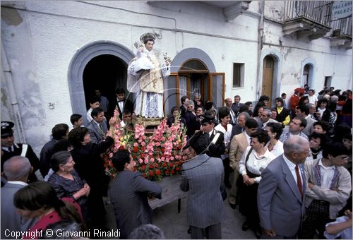 ITALY - PALAZZO SAN GERVASIO (PZ)
Festa di Sant'Antonio da Padova (13 giugno)
processione