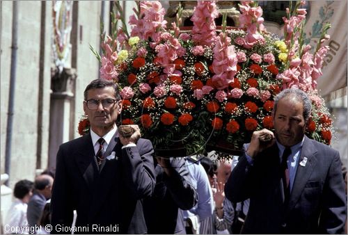 ITALY - PALAZZO SAN GERVASIO (PZ)
Festa di Sant'Antonio da Padova (13 giugno)
processione