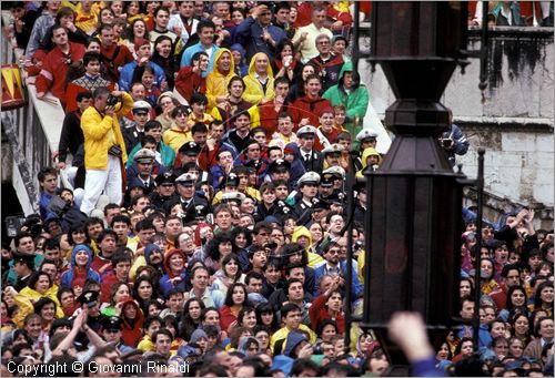 ITALY - GUBBIO (PG)
Festa della Corsa dei Ceri (15 maggio)
i ceri nella piazza della Signoria durante la corsa