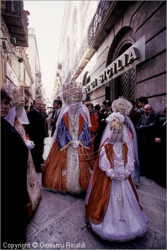 ITALY - MARSALA (TP)
Processione del Gioved Santo
la Veronica