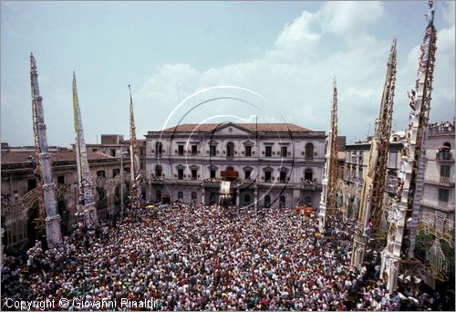 ITALY - NOLA (NA)
Festa dei Gigli (S. Paolino - 22 giugno e domenica successiva)