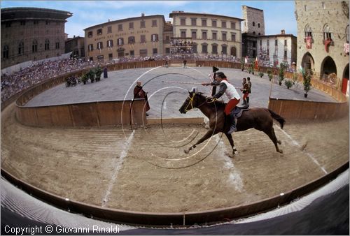 ITALY - PISTOIA
Giostra dell'Orso (25 luglio)
la corsa