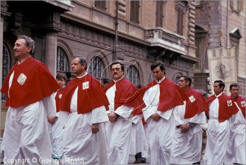 ITALY - ROMA
Processione del Perdono (quaresima)
le confraternite sfilano per le vie del centro