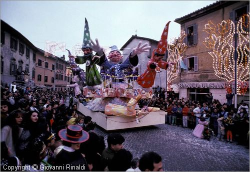 ITALY - RONCIGLIONE (VT)
Carnevale
sfilata di carri allegorici