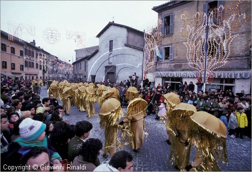 ITALY - RONCIGLIONE (VT)
Carnevale
gruppi mascherati che sfilano per le vie della citt