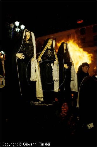 ITALY - SESSA AURUNCA (CE)
Venerd Santo
Processione dei Misteri e del Cristo Morto